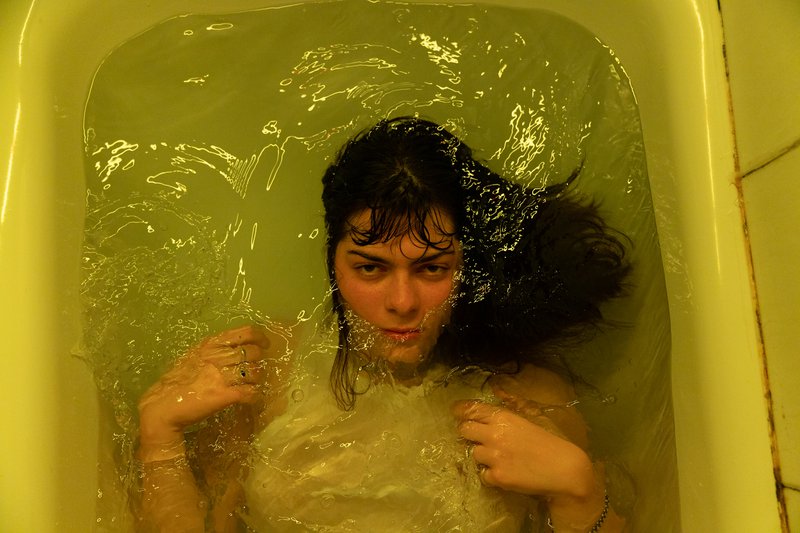 1. Della EP Cover (1).jpg