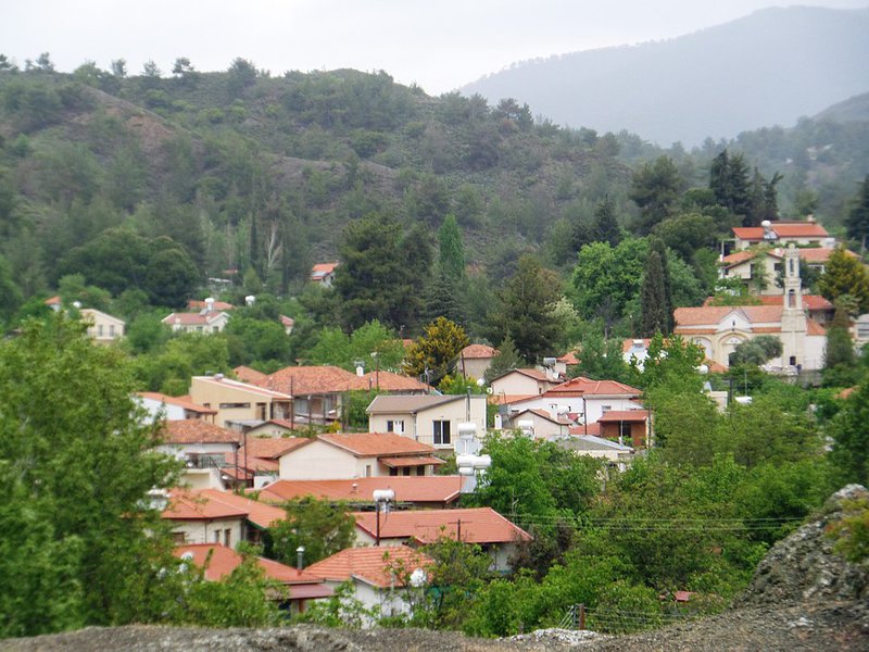 1024px-View_of_Mandria,_Limassol_07.jpg