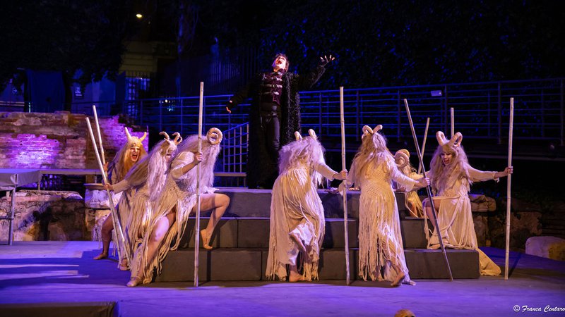 2-BACCHAE_Main-photo.jpg