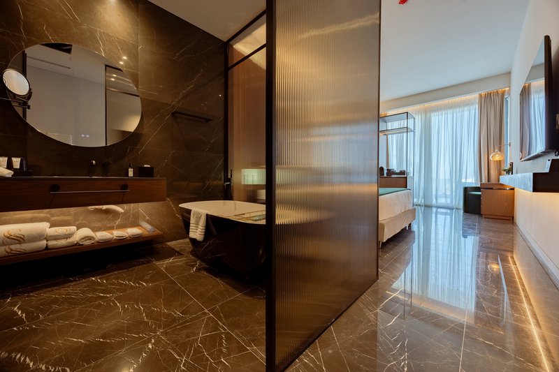 2. CABANA SUITE WITH PRIVATE POOL.jpg