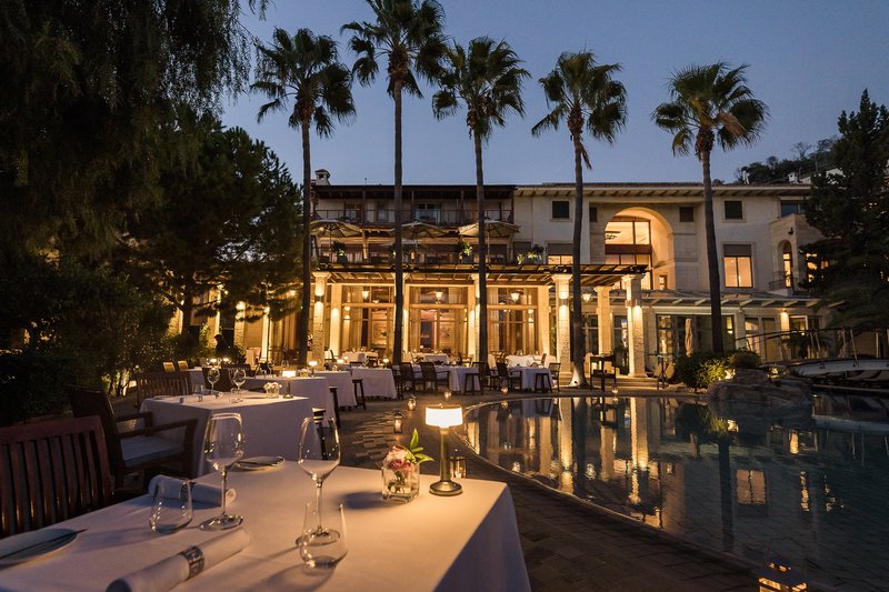 Columbia Beach Resort1.jpg