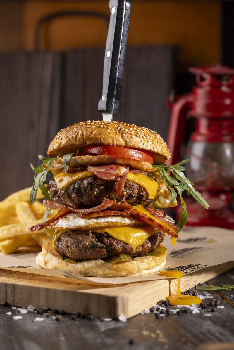 DOUBLE_CHEESE_BACON_EGG_BURGER.width-800.jpg
