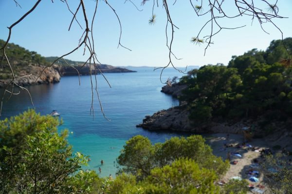 Ibiza-600x400.jpg