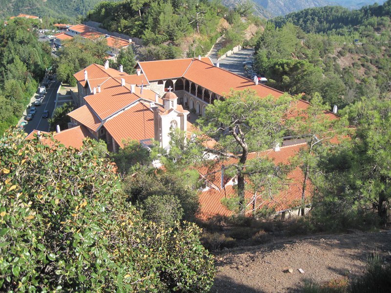 Kykkos_monastery_from_the_air.jpg