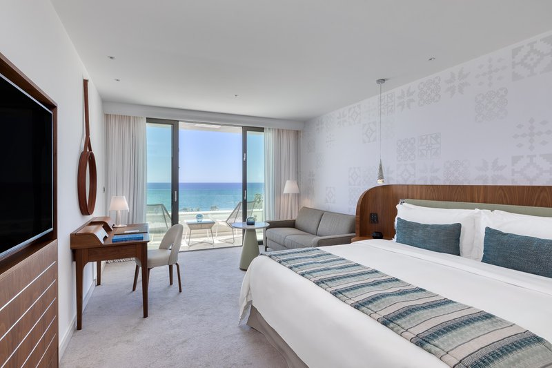 Parklane Limassol - Accommodation - Deluxe Sea View - Bedroom 01 HR (1).tif
