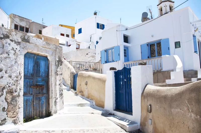 Pyrgos-Santorini-1.webp