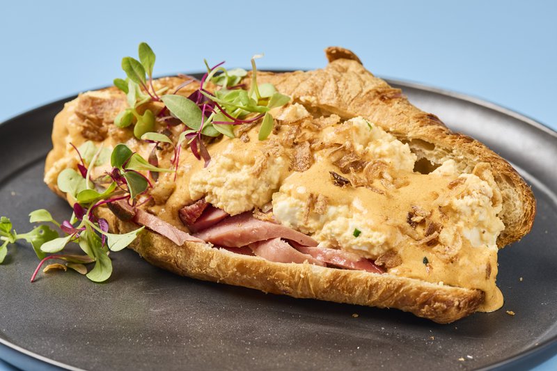 Saussage Croissant4169 (1).jpg