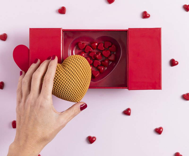 Valentines Chocolate Heart and mini hearts.jpg