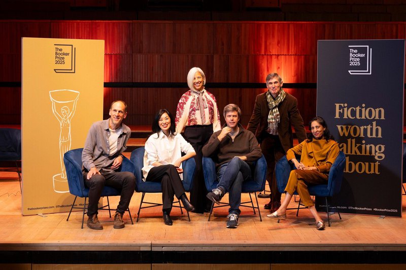 booker-prize.jpg