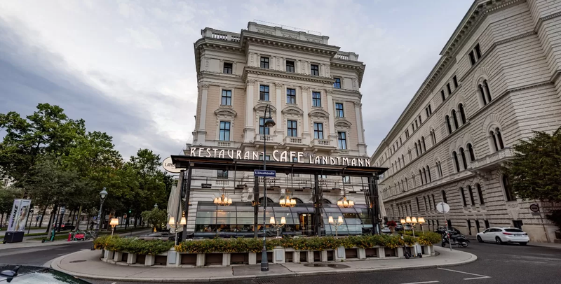 cafe-landtmann-vienna-sh.webp