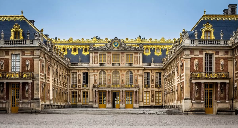 chateau-de-versailles-paris-sh.webp