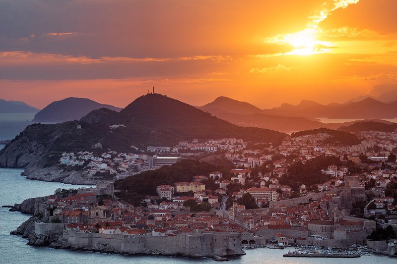dubrovnik-3807280_1280.jpg