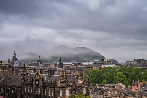 edinburgh-g140b8abc0_1280.jpg