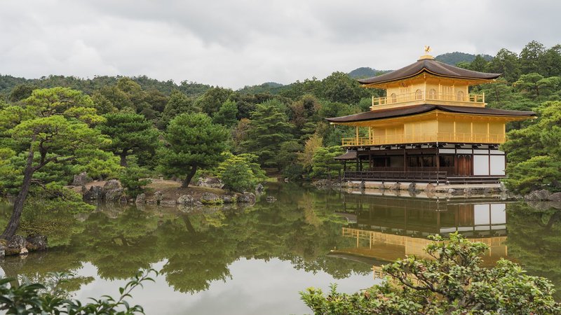 golden-temple-9469728_1280.jpg