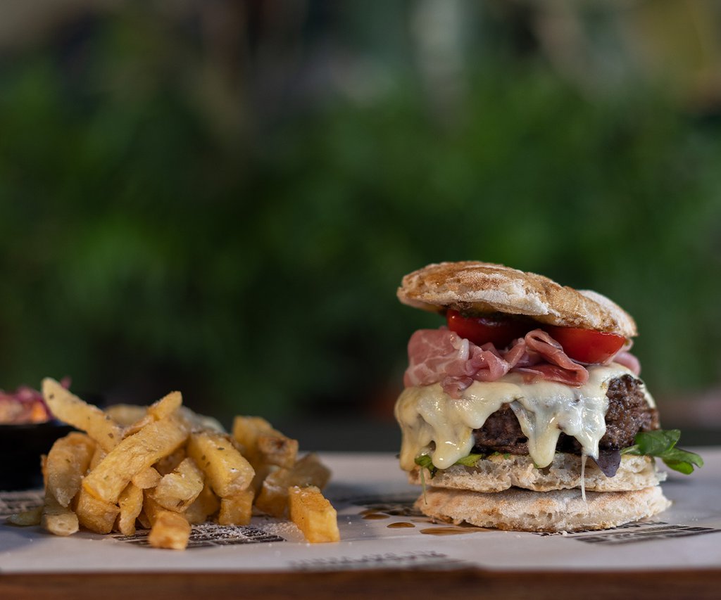 italian style burger.jpg