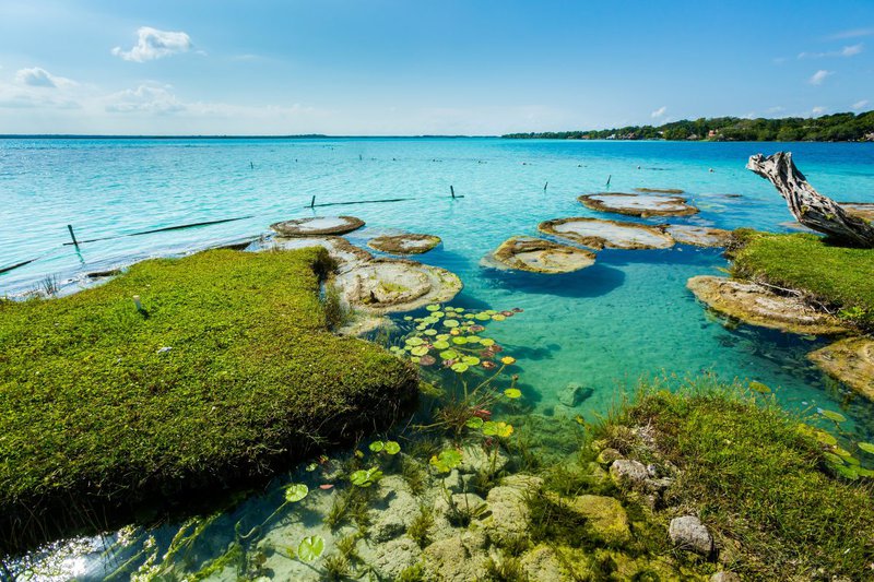 laguna-bacalar-in-mexico-sh.jpg