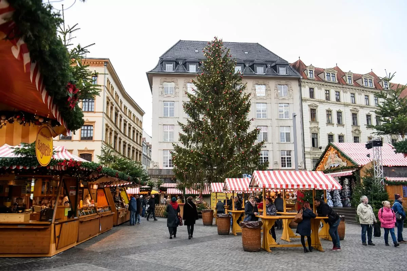 leipzig-christmas-market-sh.webp