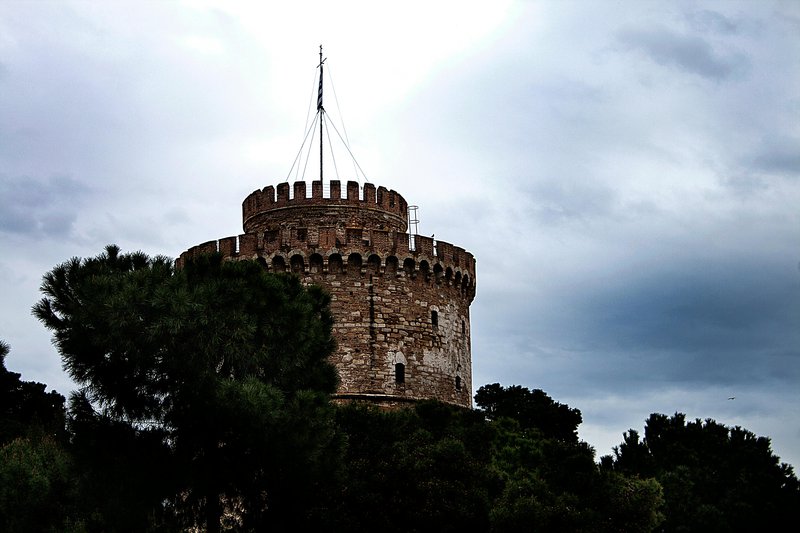 pexels-tomas-andreopoulos-230338-955672.jpg
