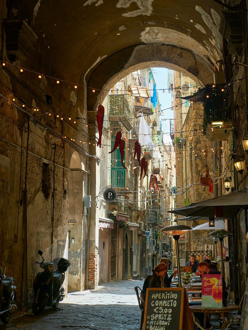 riccardo-tuninato-qIjfxufh5F0-unsplash.jpg