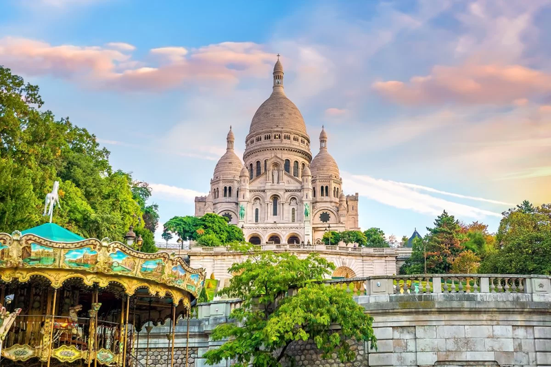 shutterstock-Sacre-Coeur.webp