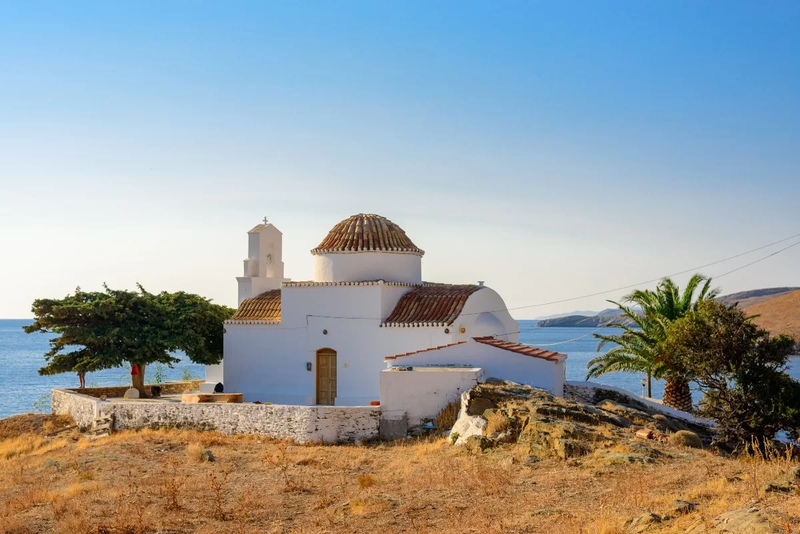 shutterstock_-Panagia-Flampouriani-Kythnos.webp