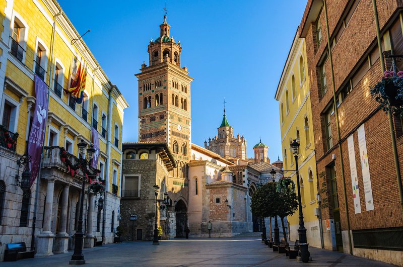 shutterstock_756103333-Mudejar-style-Cathedral-in-Teruel-in-Aragon-County-Spain.jpg