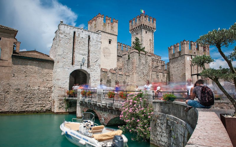 sirmione-ponte-ingresso-sirmione-turismo.jpg