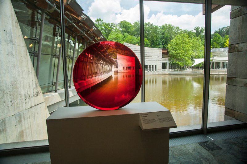 the-crystal-bridges-museum-in-bentonville-arkansas-sh.jpg