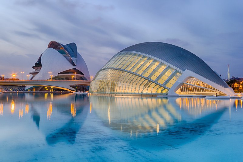 valencia-1049389_1280.jpg