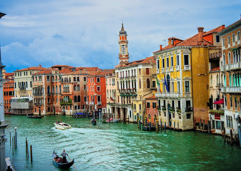 venice-341468_1280.jpg