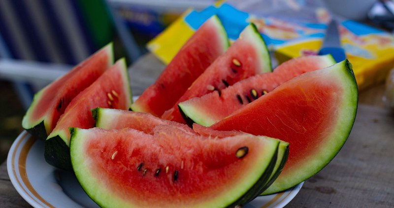 watermelon-5857431_1280.2e16d0ba.fill-1375x729.jpg