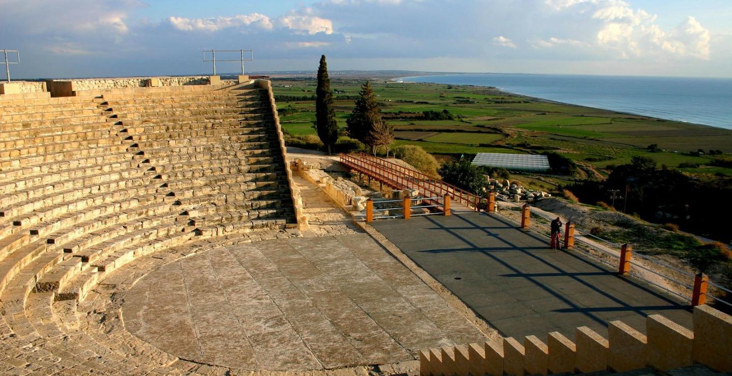 Αρχαίο Θέατρο Κουρίου | Check In Cyprus